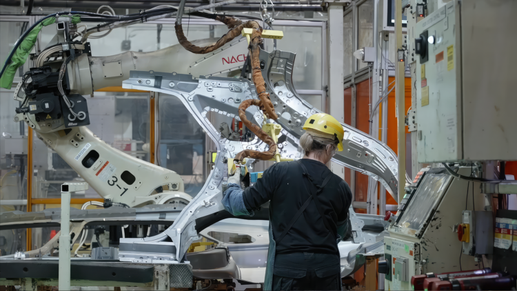 Automotive Manufacturing Worker in Waterloo