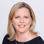 Erin Buchanan-Gelinas Headshot