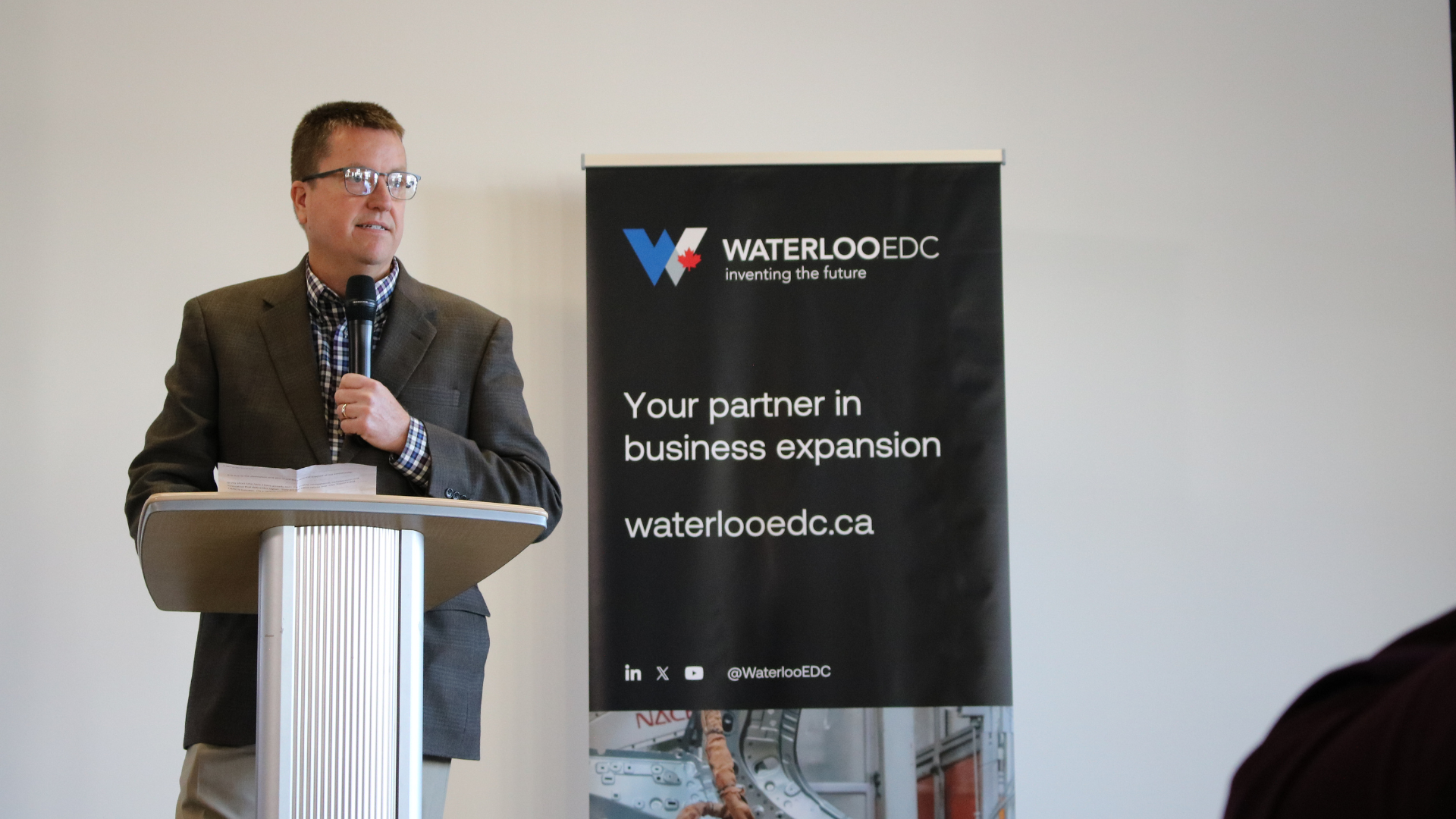 TIm Hollander from TMMC delivering a speech at Waterloo EDC's PIM